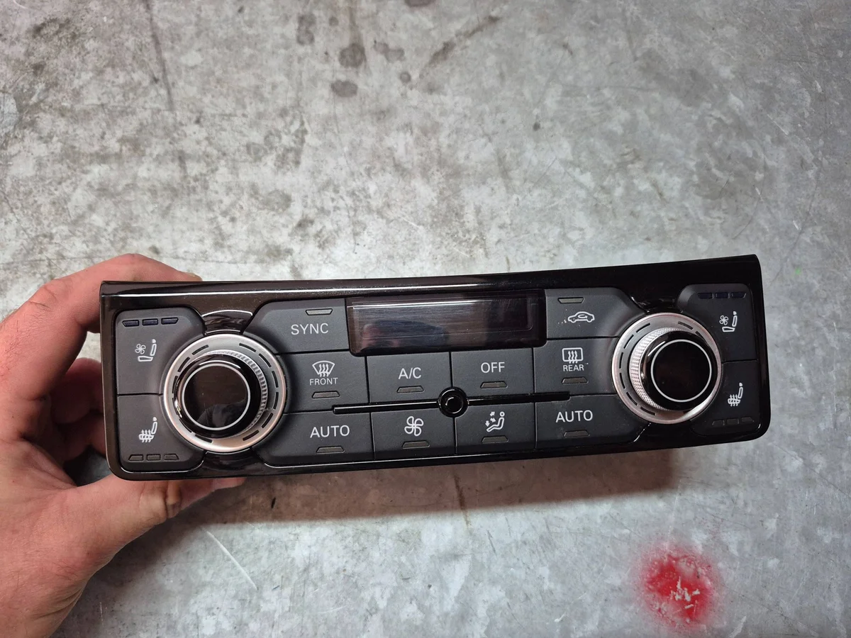 Klimaanlagenbedienung Audi A8 S8 D4 4H0820043L