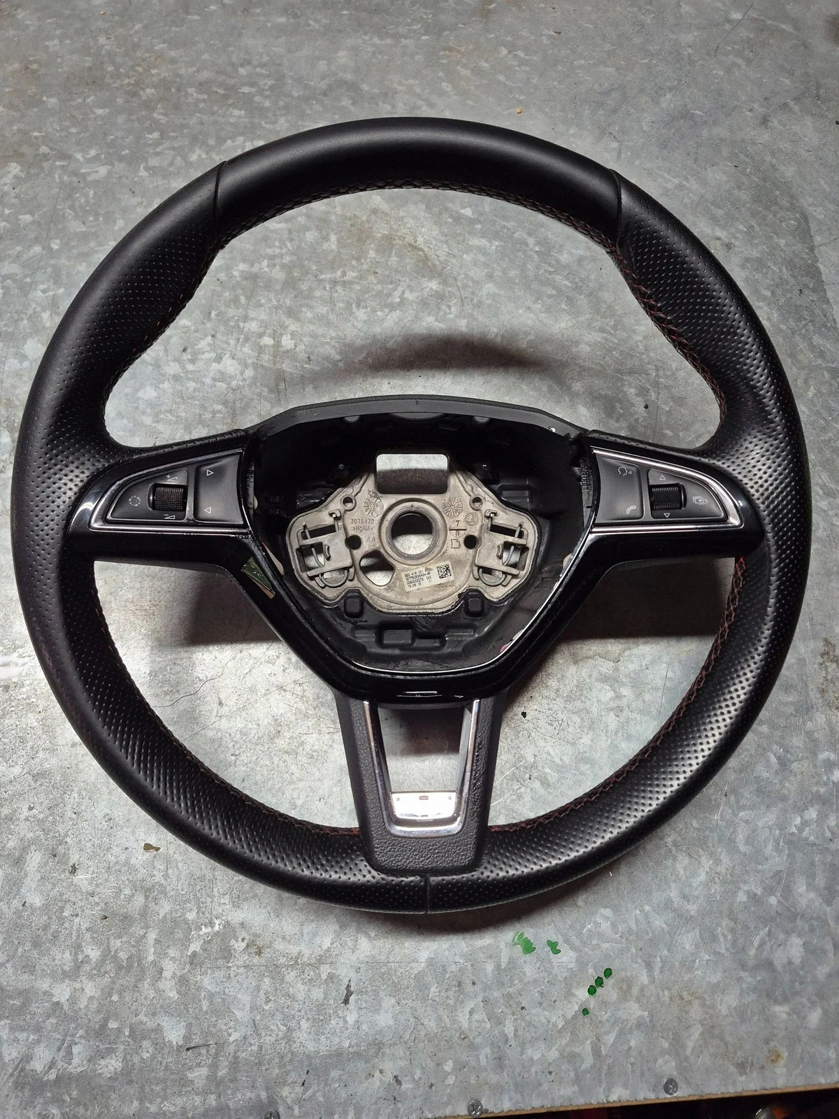 Ohjauspyörä Skoda Octavia Mk3 RS CJZ1197