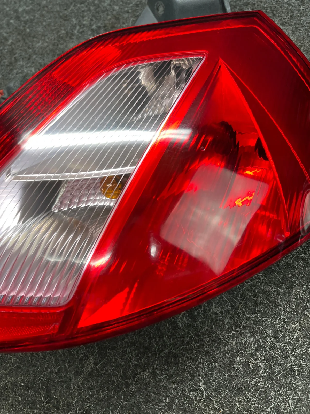 Feu arrière droit Renault Megane II HB image 8