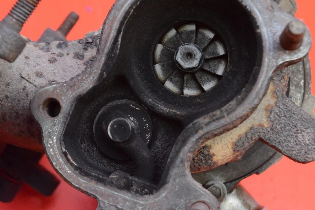 Turbocompressor Skoda Fabia 1.4 TDI Usado image 10