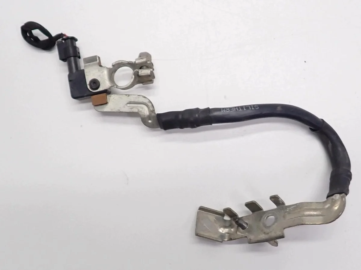 Klemme Batterie 5Q0915181J Skoda Octavia III 5E