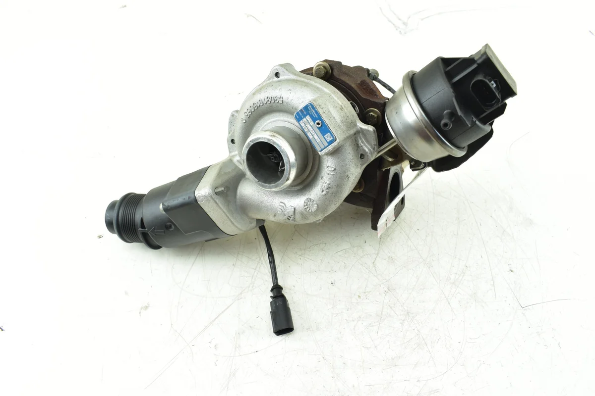 Turbocompressore Audi A4 B8 2.0 TDI usato
