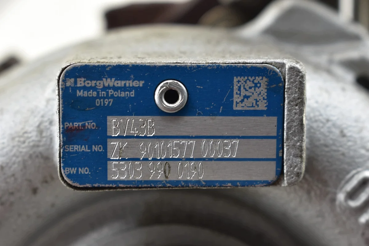 Turbocompresseur Audi A4 B8 A5 2.0 TDI image 7