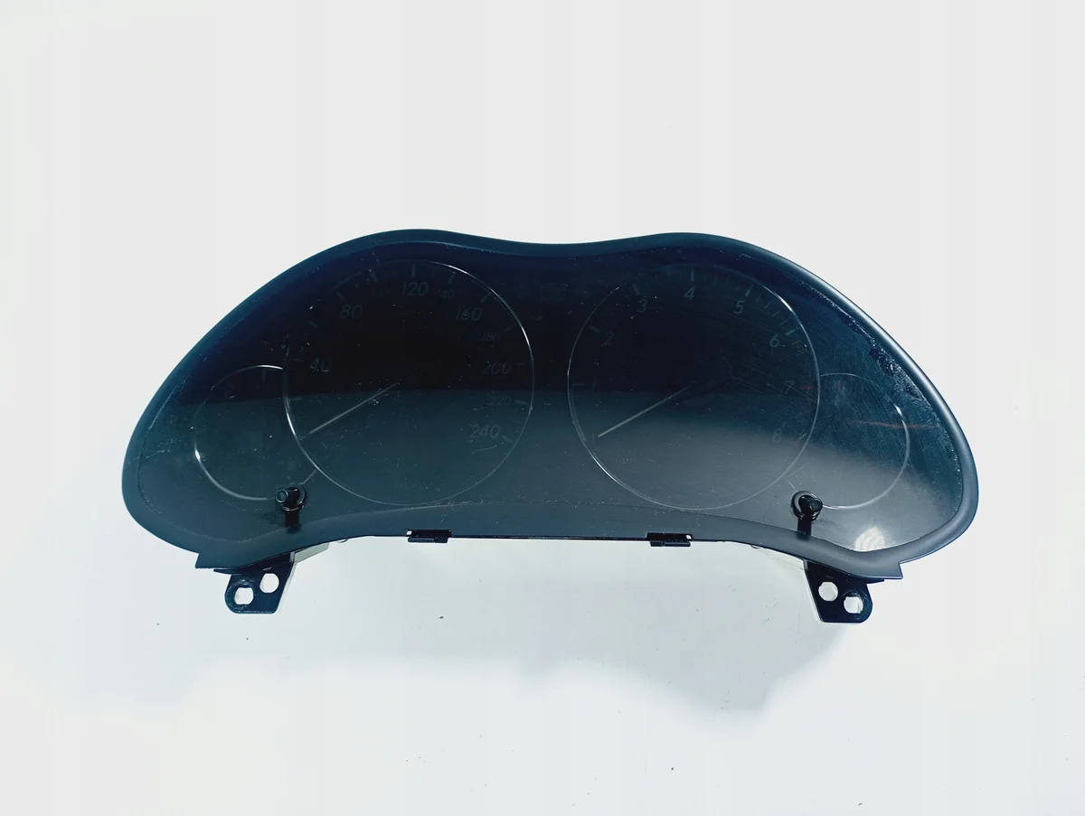 Painel de Instrumentos Toyota Avensis T25 03-08