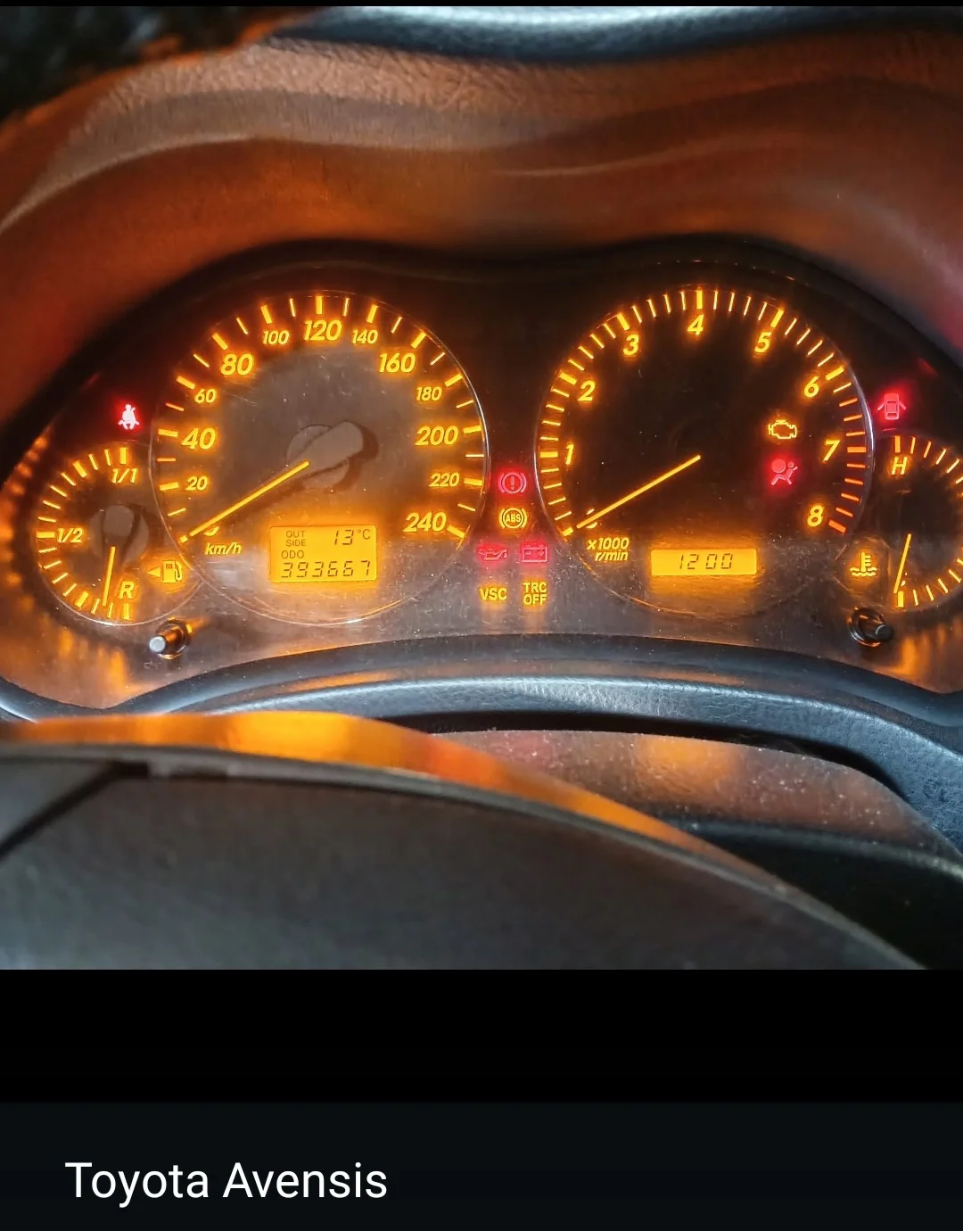 Tachometer Toyota Avensis T25 03-08 gebraucht image 6