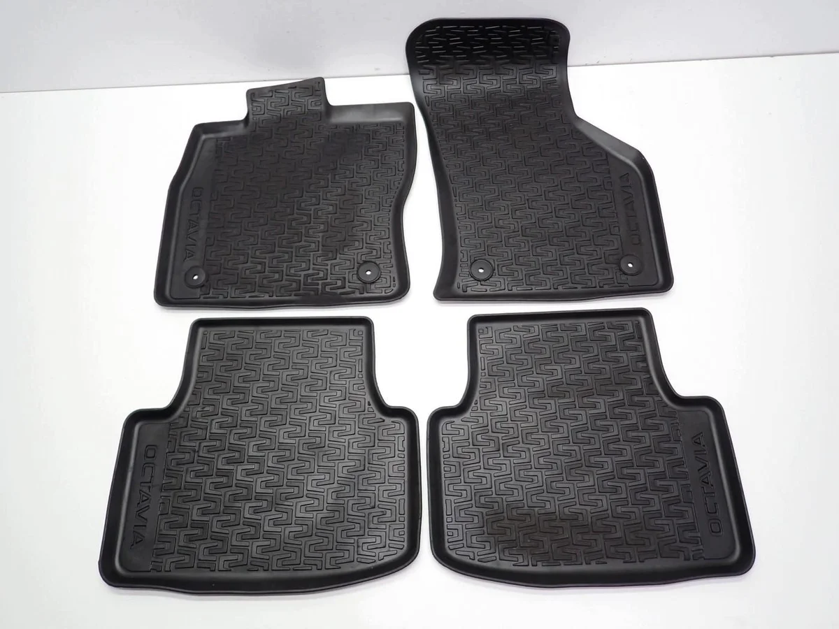 Matten Skoda Octavia III 5E 18R Gebruikt