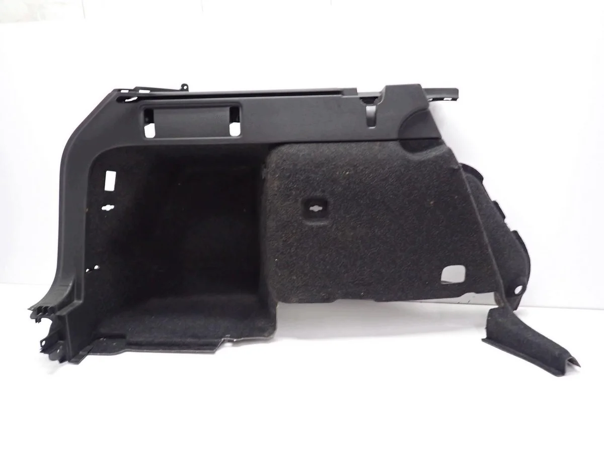 Panneau coffre Skoda Octavia III 5E9867427BG