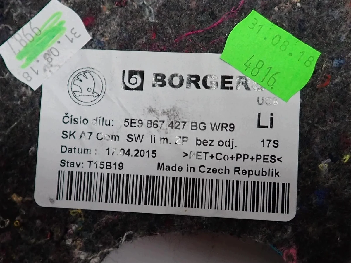 Panneau coffre Skoda Octavia III 5E9867427BG image 3