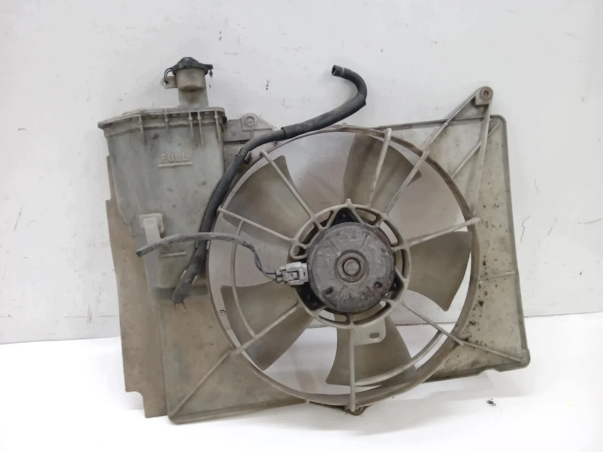 Ventilateur Toyota Yaris I occasion image 4
