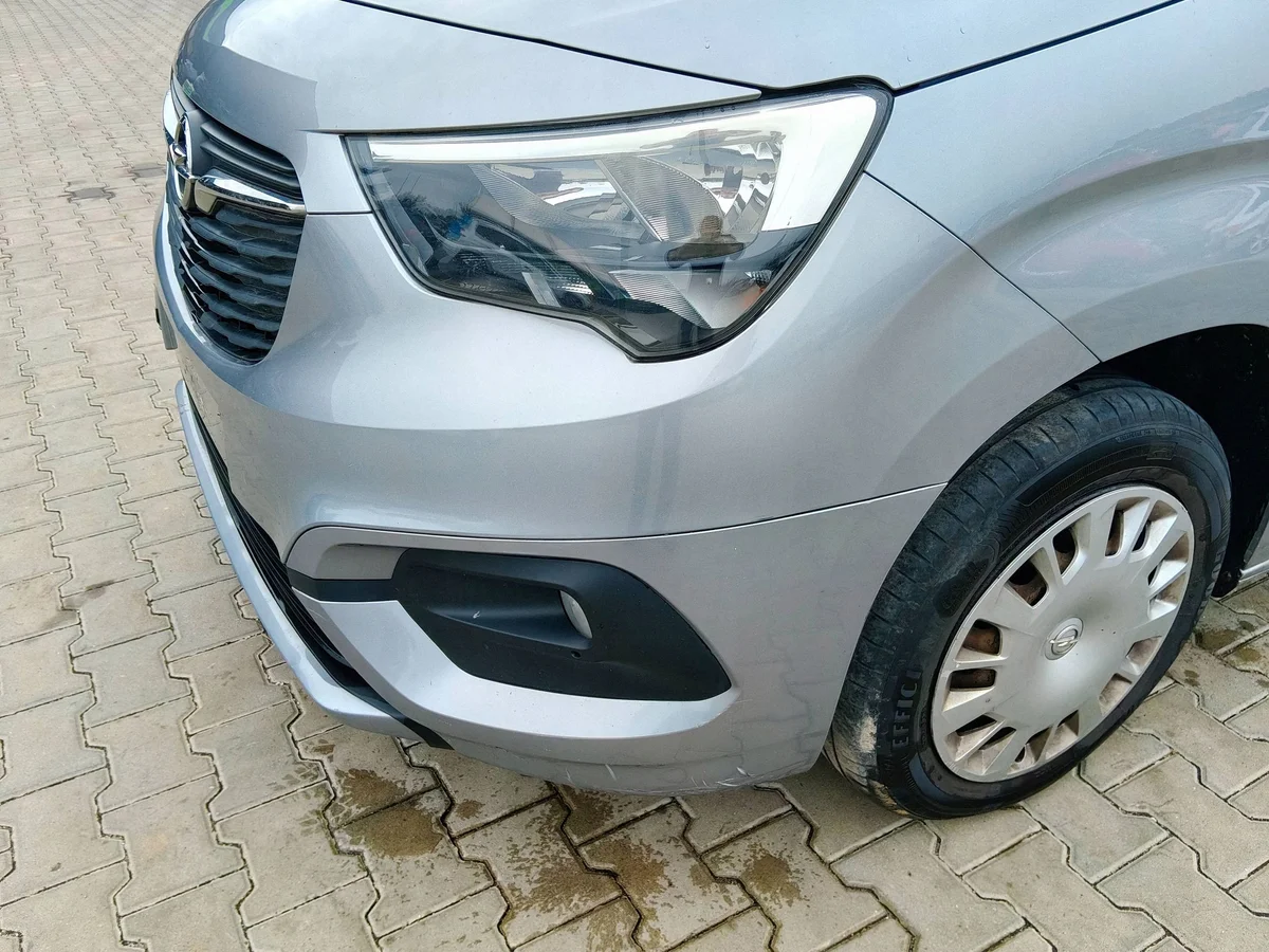 Opel Combo E Frente Completo KCA Usado image 6