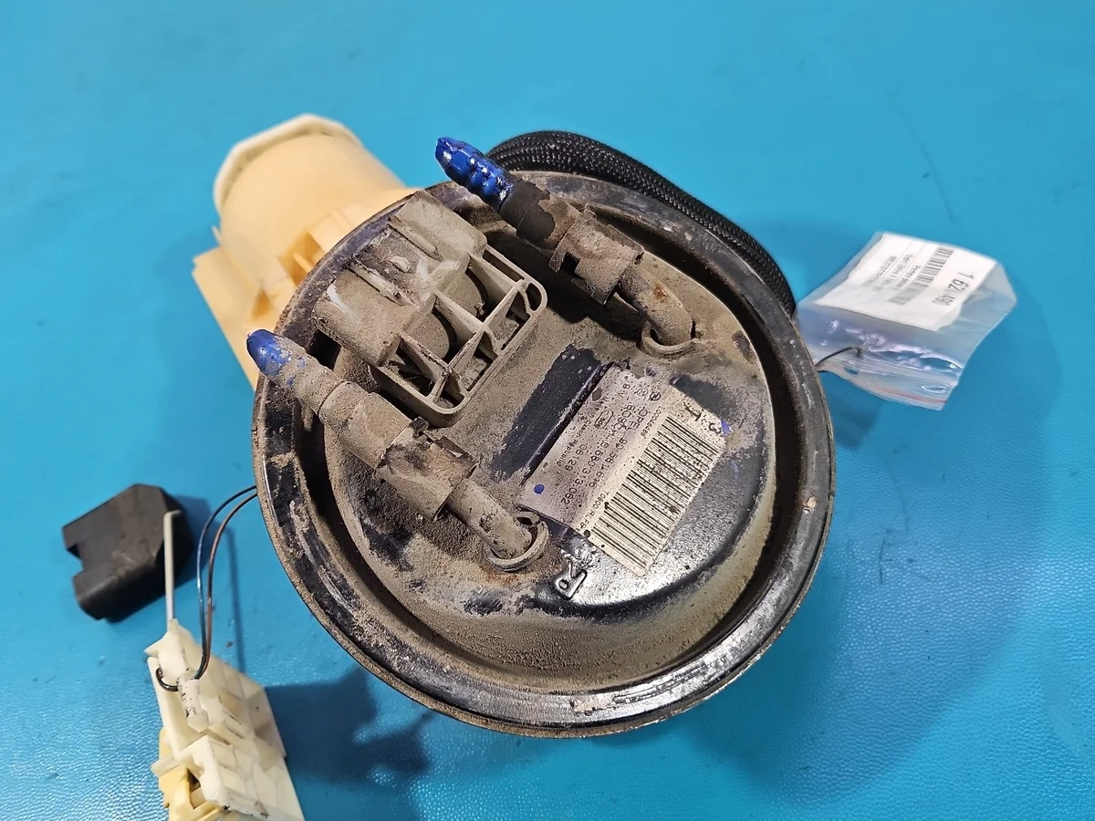 Bomba de Combustível Opel Zafira A 1.8 16V Usada image 8