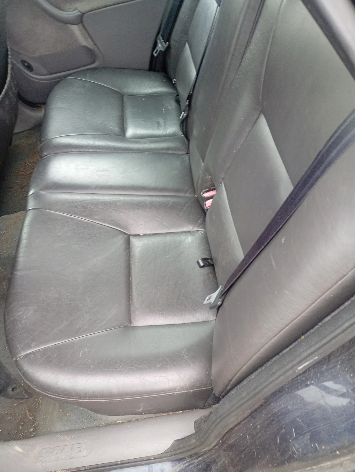 Banquette arrière cuir Saab 9-3 98-02 image 3