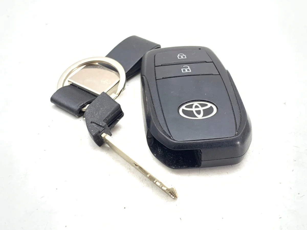 Clé télécommande Toyota Yaris IV LORK-1009-141661 image 3