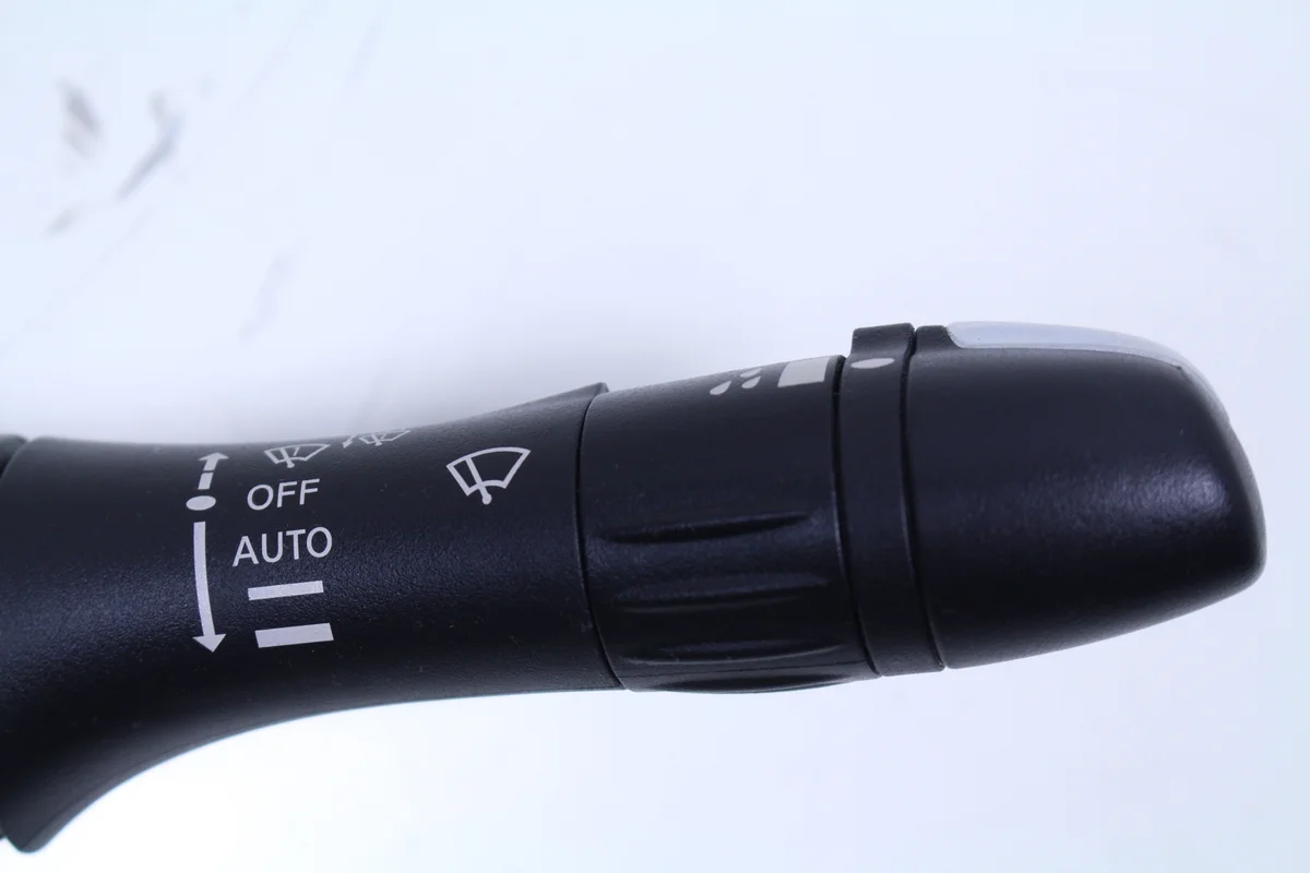 Infiniti Q50 V37 2013-2017 Used Switch image 3