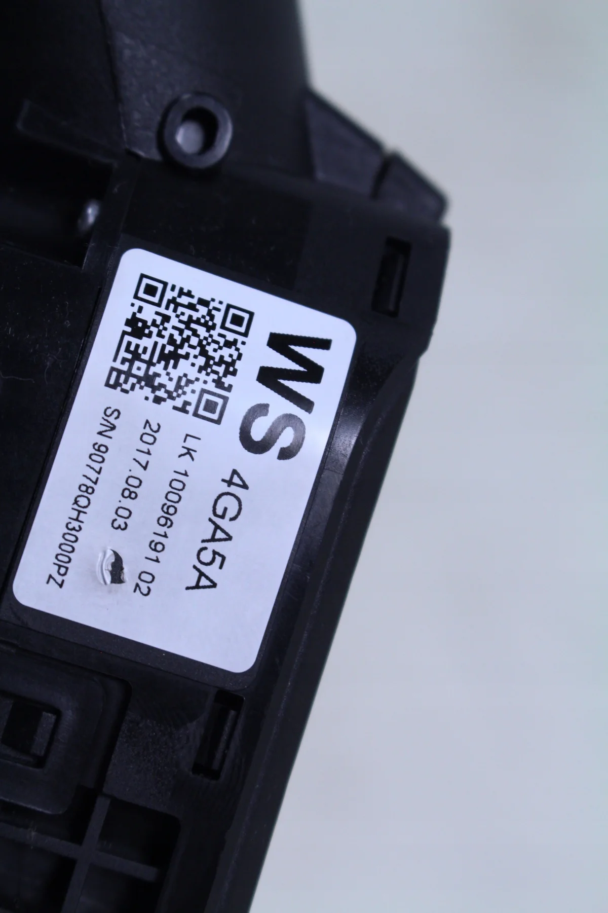 Infiniti Q50 V37 2013-2017 Used Switch image 5