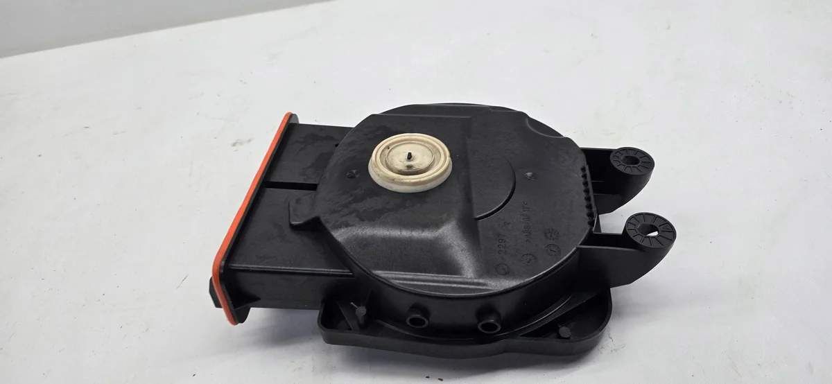 Mini Clubman F54 Subwoofer 7927997 image 3