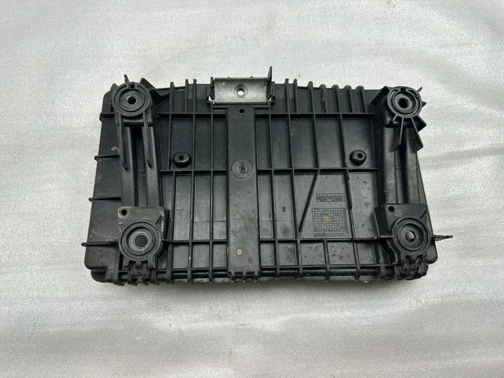 Base Batteria Mercedes C W205 A2056200118 image 3