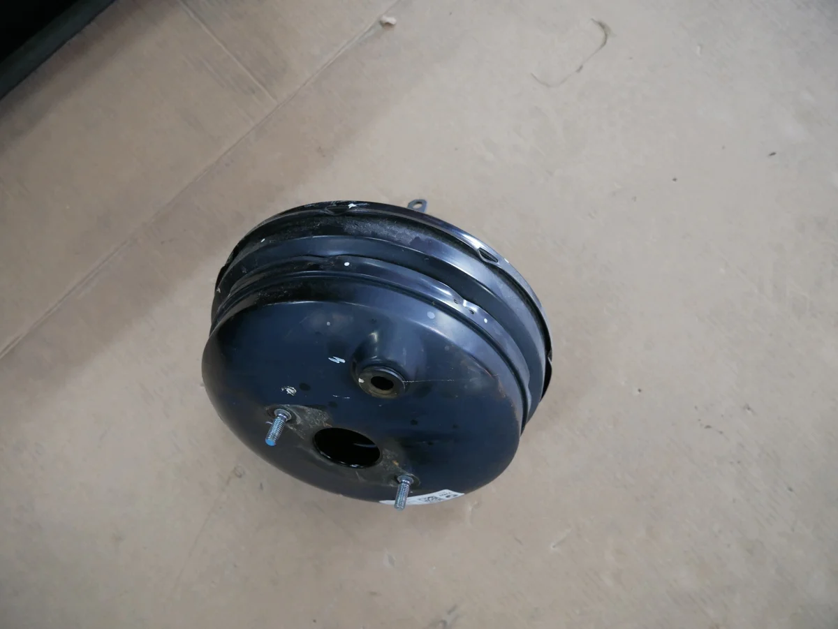 BMW F15 F16 F70 F71 Servobremse 6791410