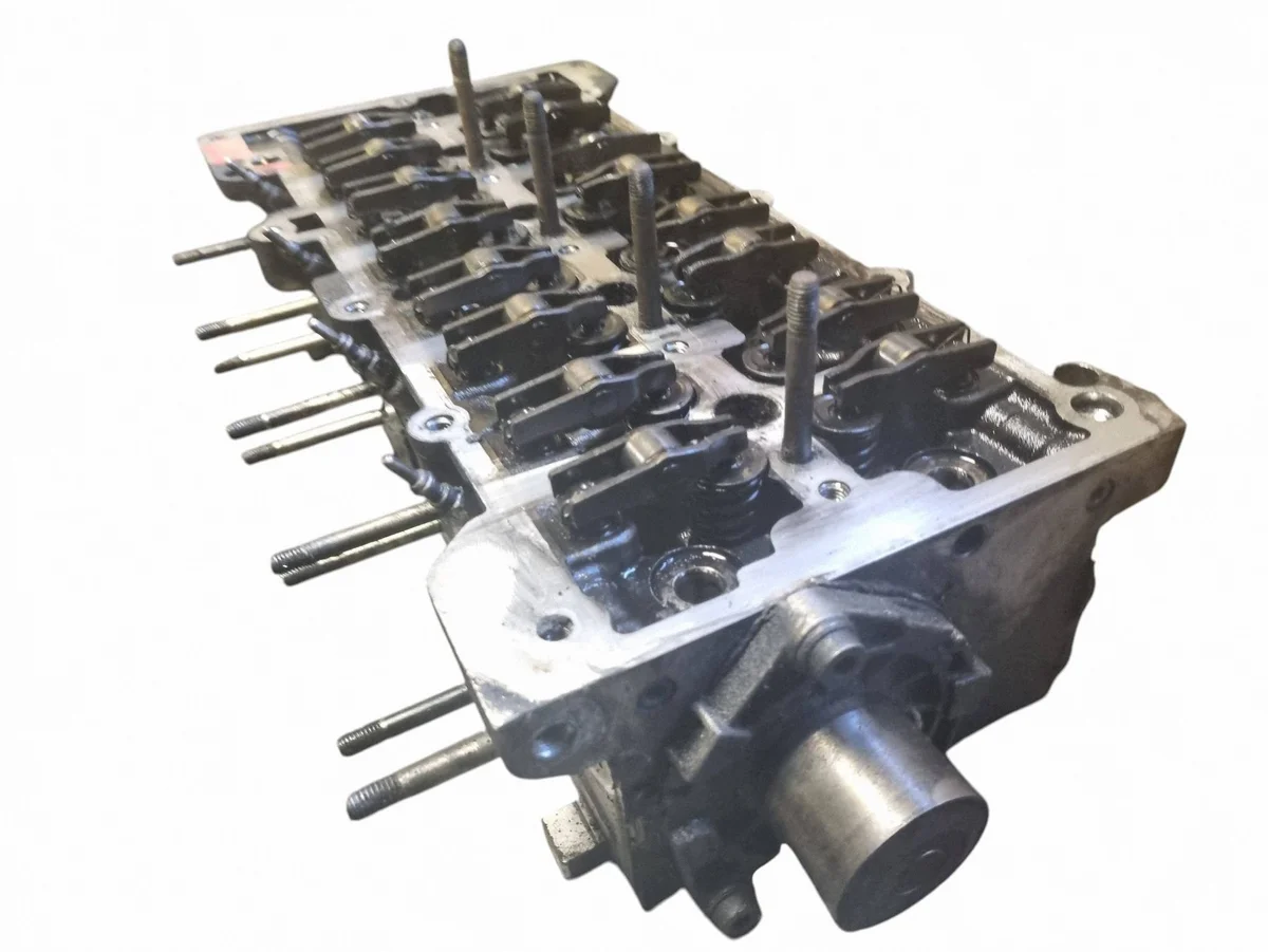 Motor Zylinderkopf Opel Fiat 1.9 CDTI Z19DTH image 3