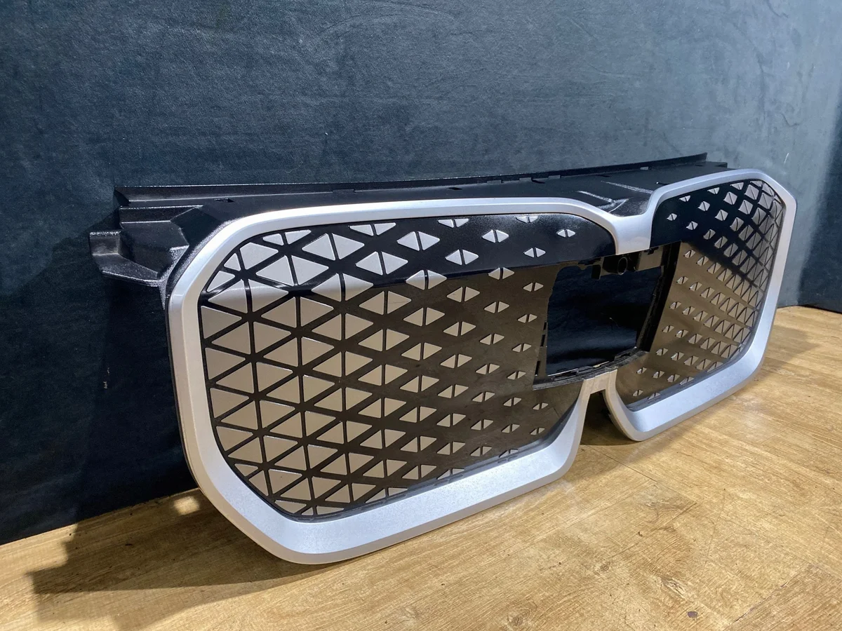 Grill kylare BMW IX1 5A7D664