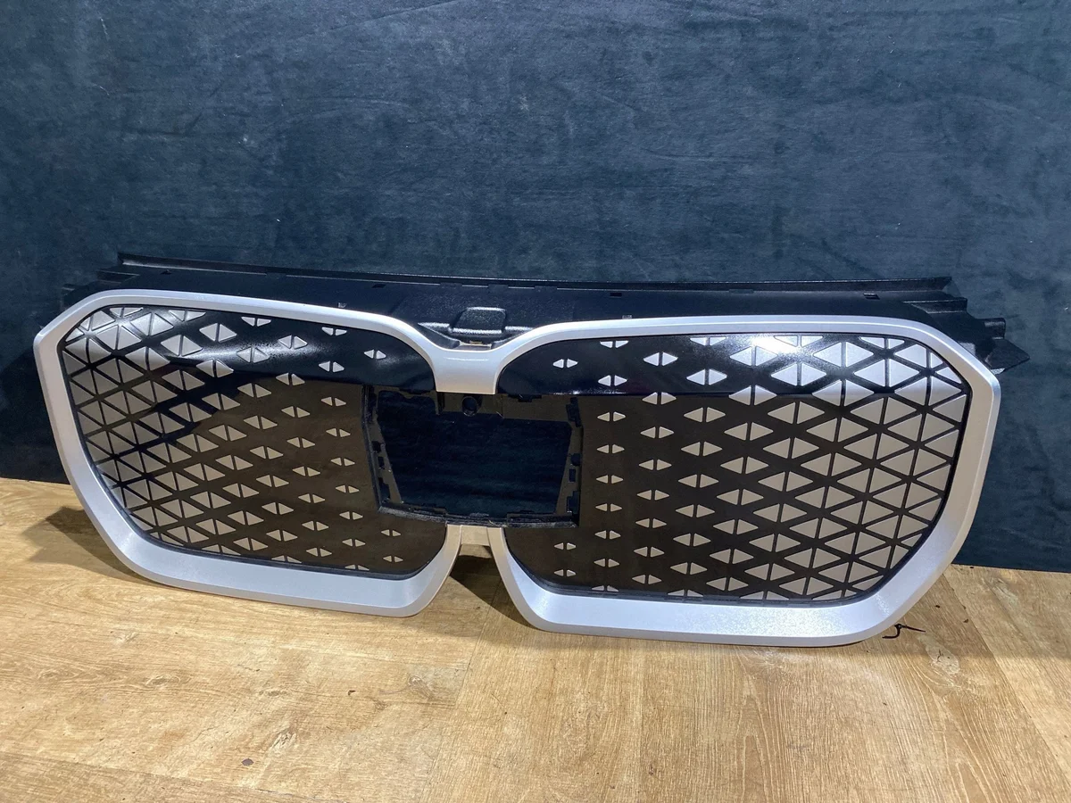 BMW IX1 5A7D664 Attrape Grille Pare-chocs image 3