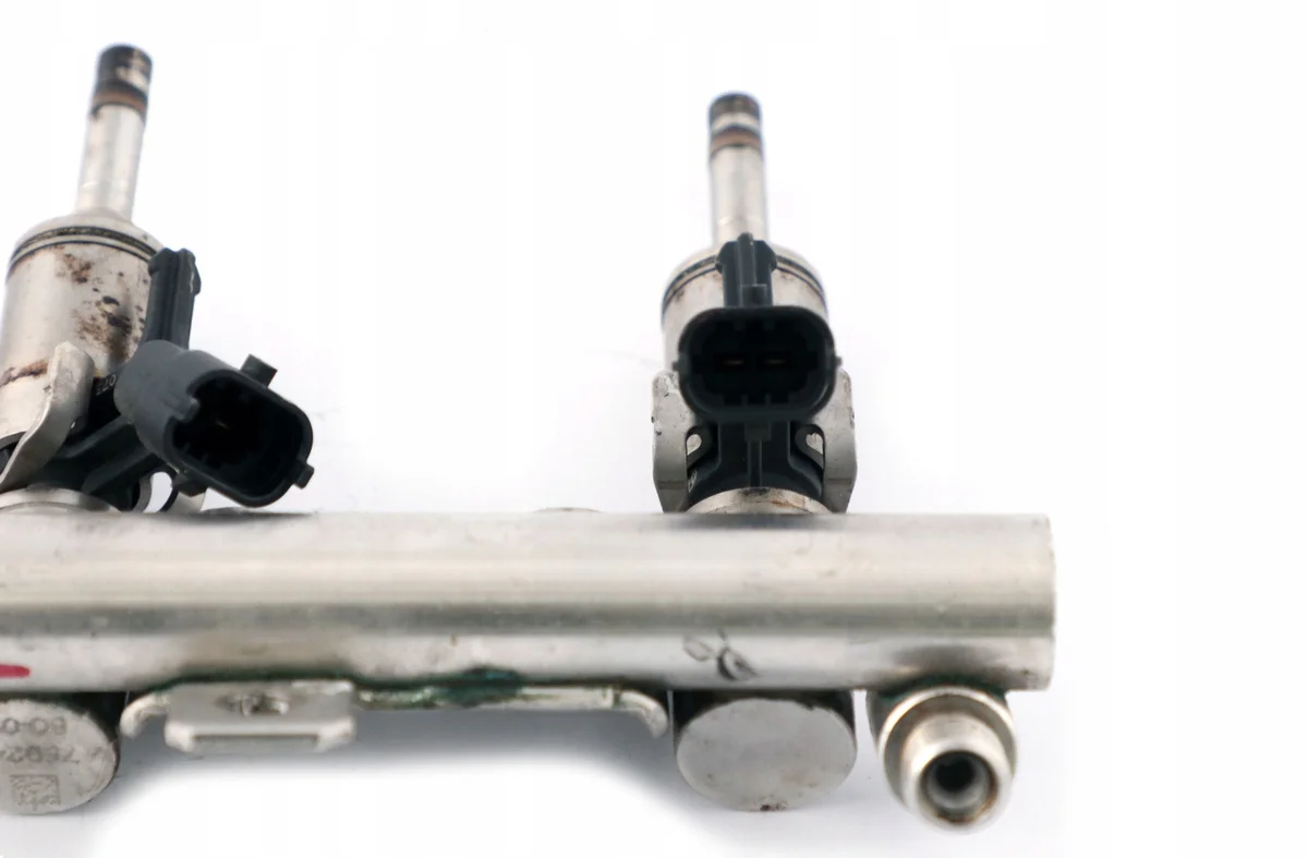 BMW F20 F30 Mini R56 Injector Rail 7592426 thumbnail 7