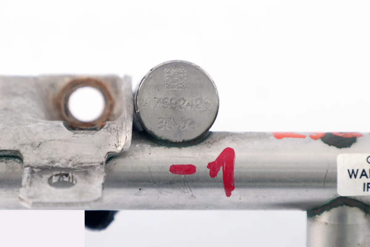 BMW F20 F30 Mini R56 Injector Rail 7592426 thumbnail 10