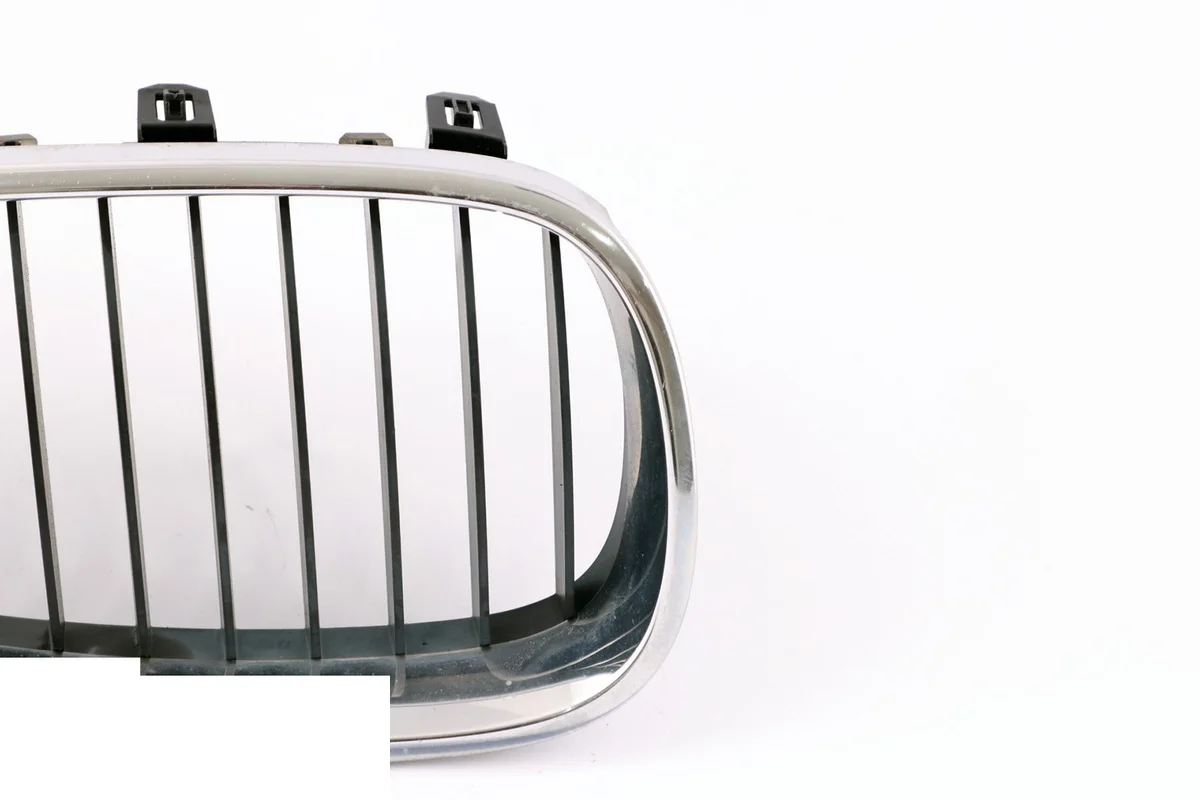 Grille de pare-chocs BMW 5 E61 droite image 3