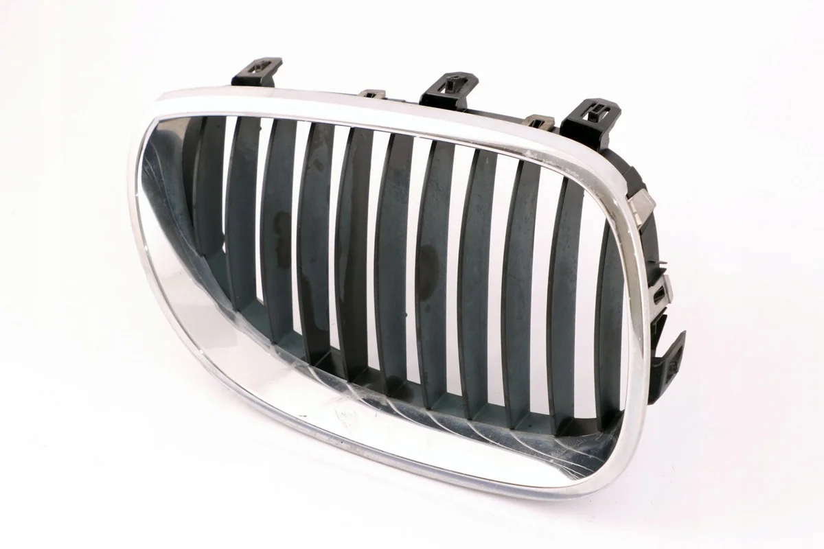 Grille de pare-chocs BMW 5 E61 droite image 4