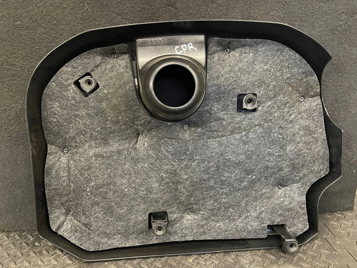 Land Rover Defender L663 Engine Cover M8B2-6A949-BB image 5