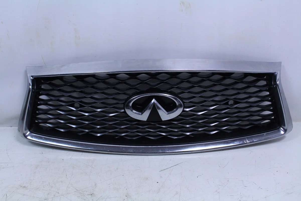 Infiniti Q50 V37 Bumper Grille 2013-2017 Used