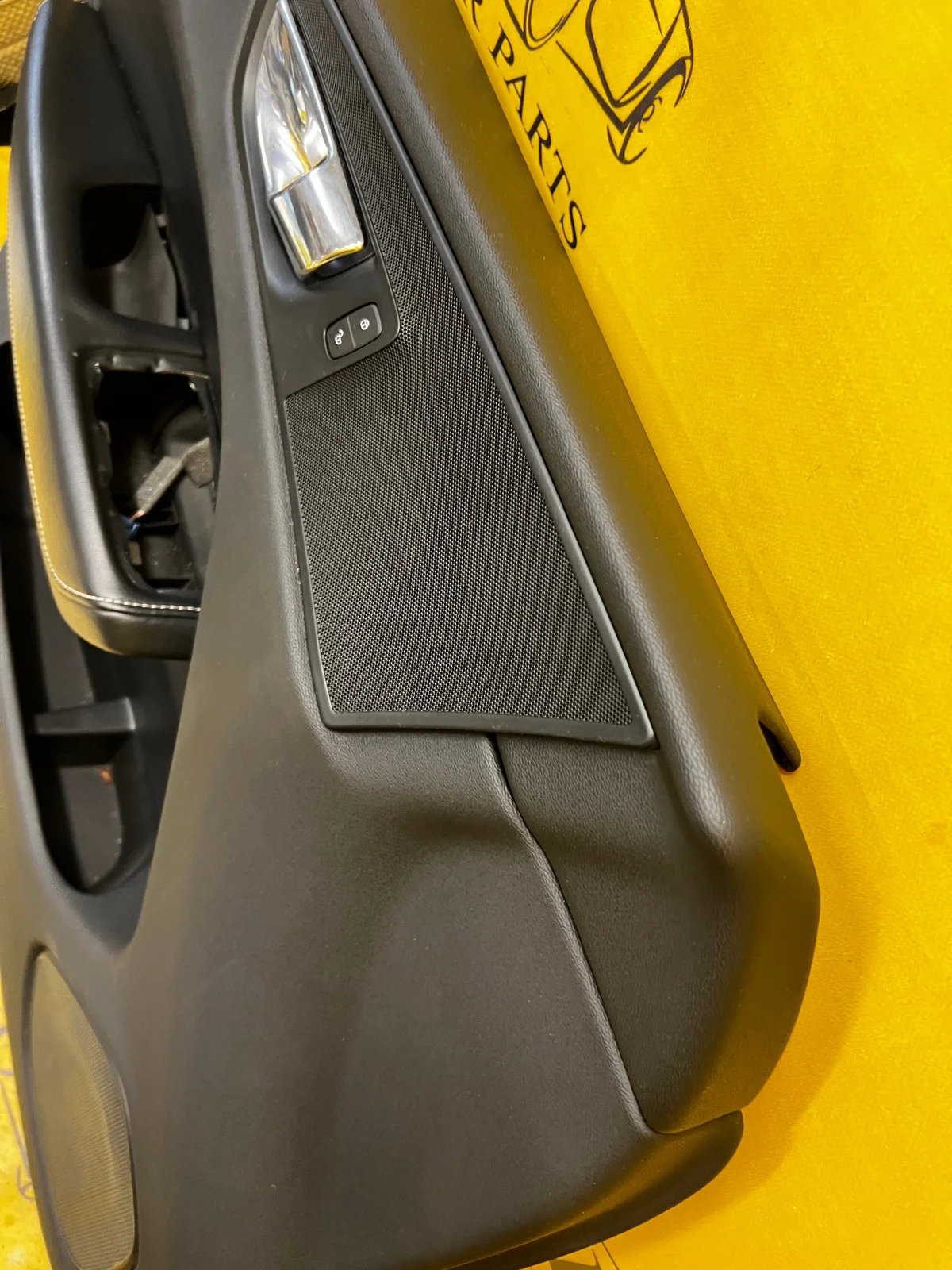 Türverkleidung Links Vorne Leder Volvo XC60 II image 3