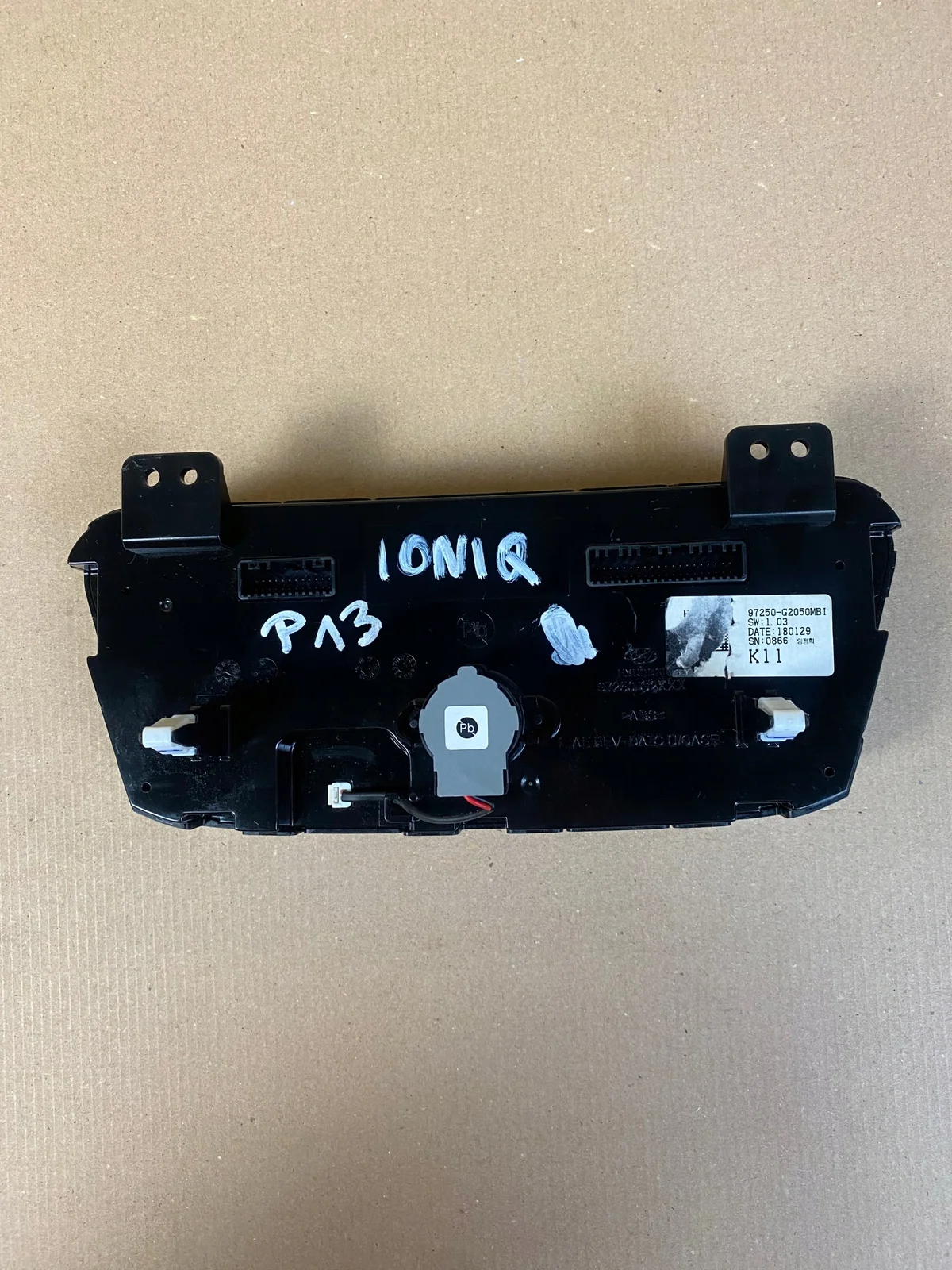 Hyundai Ioniq Klimaanlage Panel 97250G2XXX image 7