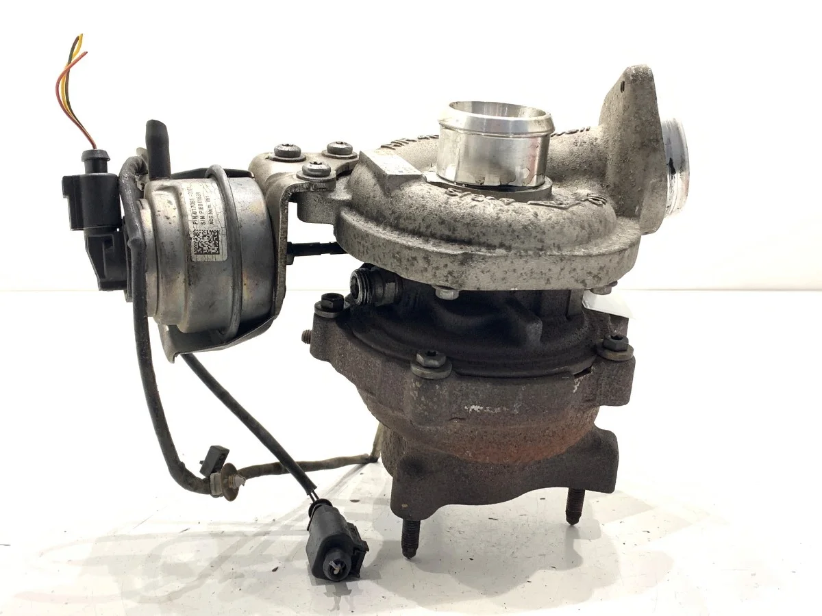 Turbolader Audi A4 B8 2.0 143PS gebraucht image 5