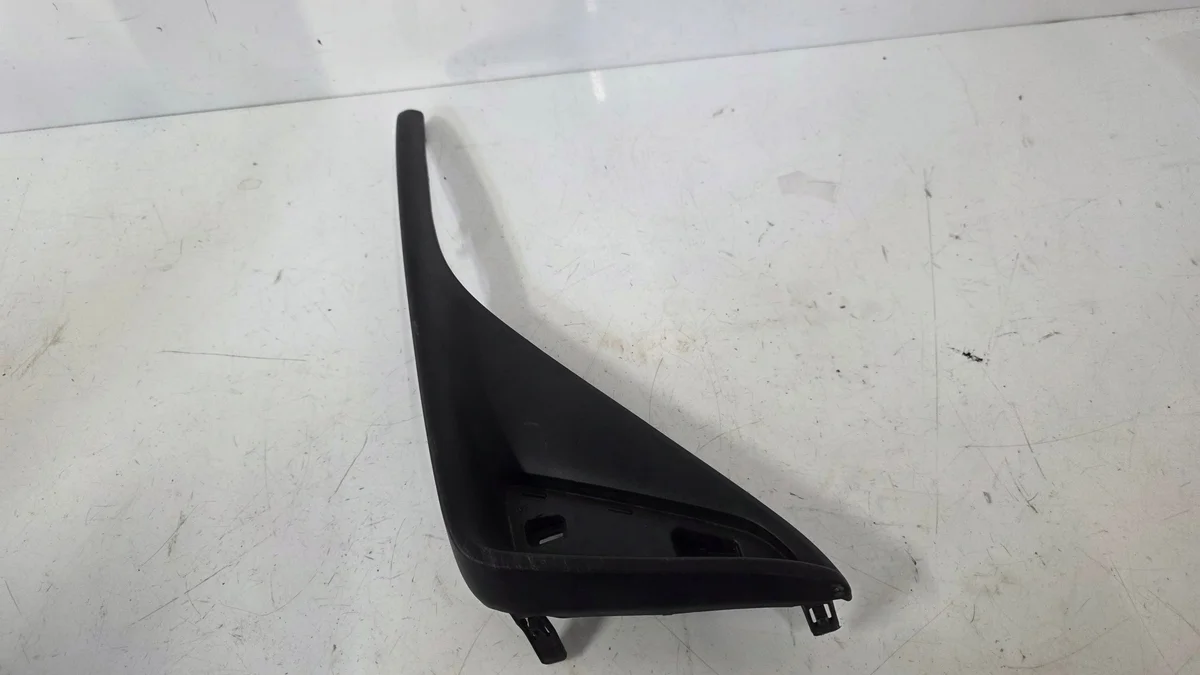Toyota C-HR Rear Bumper Grille Left Used