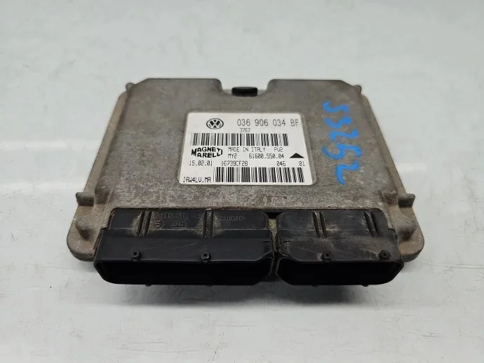 ECU Volkswagen Polo 6N2 036906034BF