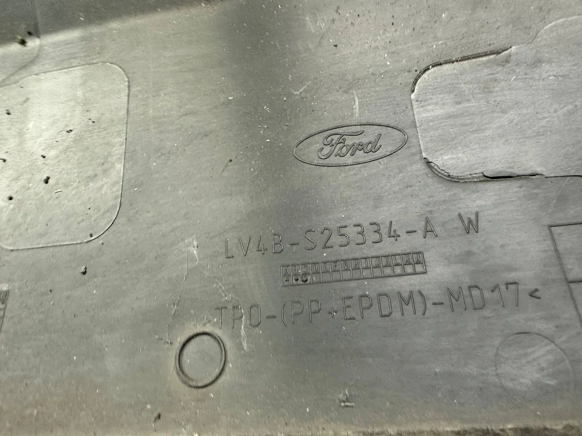 Türleiste hinten rechts Ford Kuga Mk3 image 3