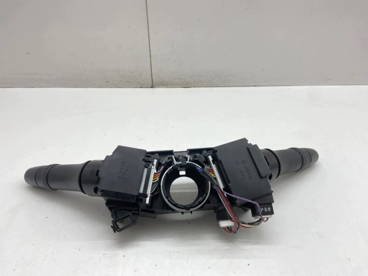 Schalterkombination Mitsubishi ASX gebraucht LORK-777-33436 image 3