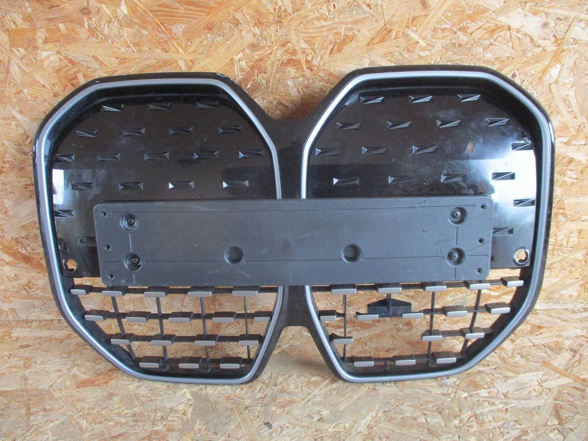 Attrape-grille BMW 4 G26 18801310