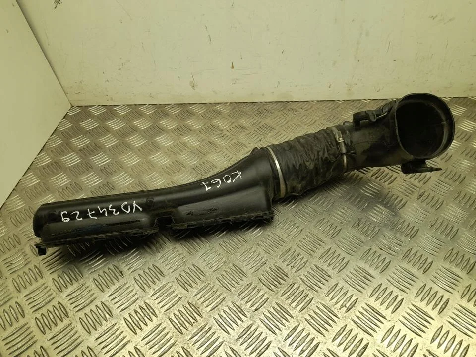Guía de admisión CPLA9A676AC Land Rover