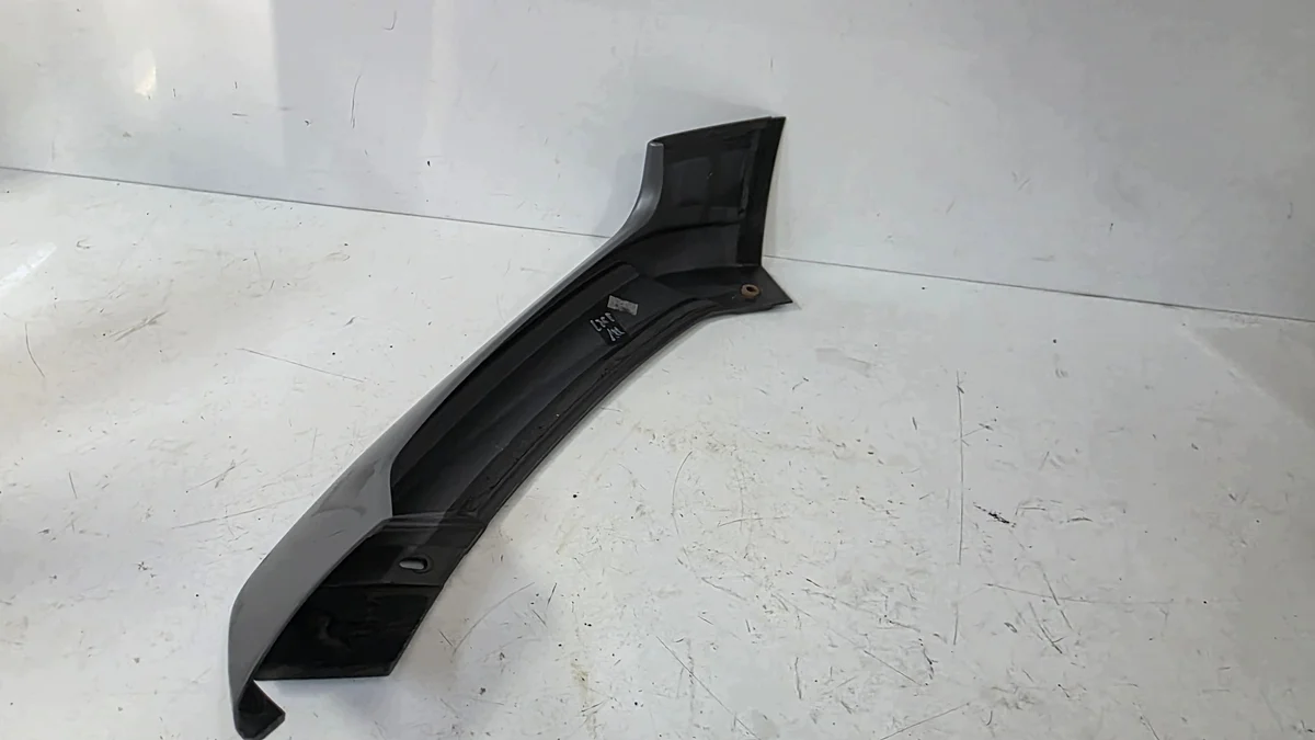 Audi A1 LIFT 8XA071609B Spoiler Avant Droit image 6