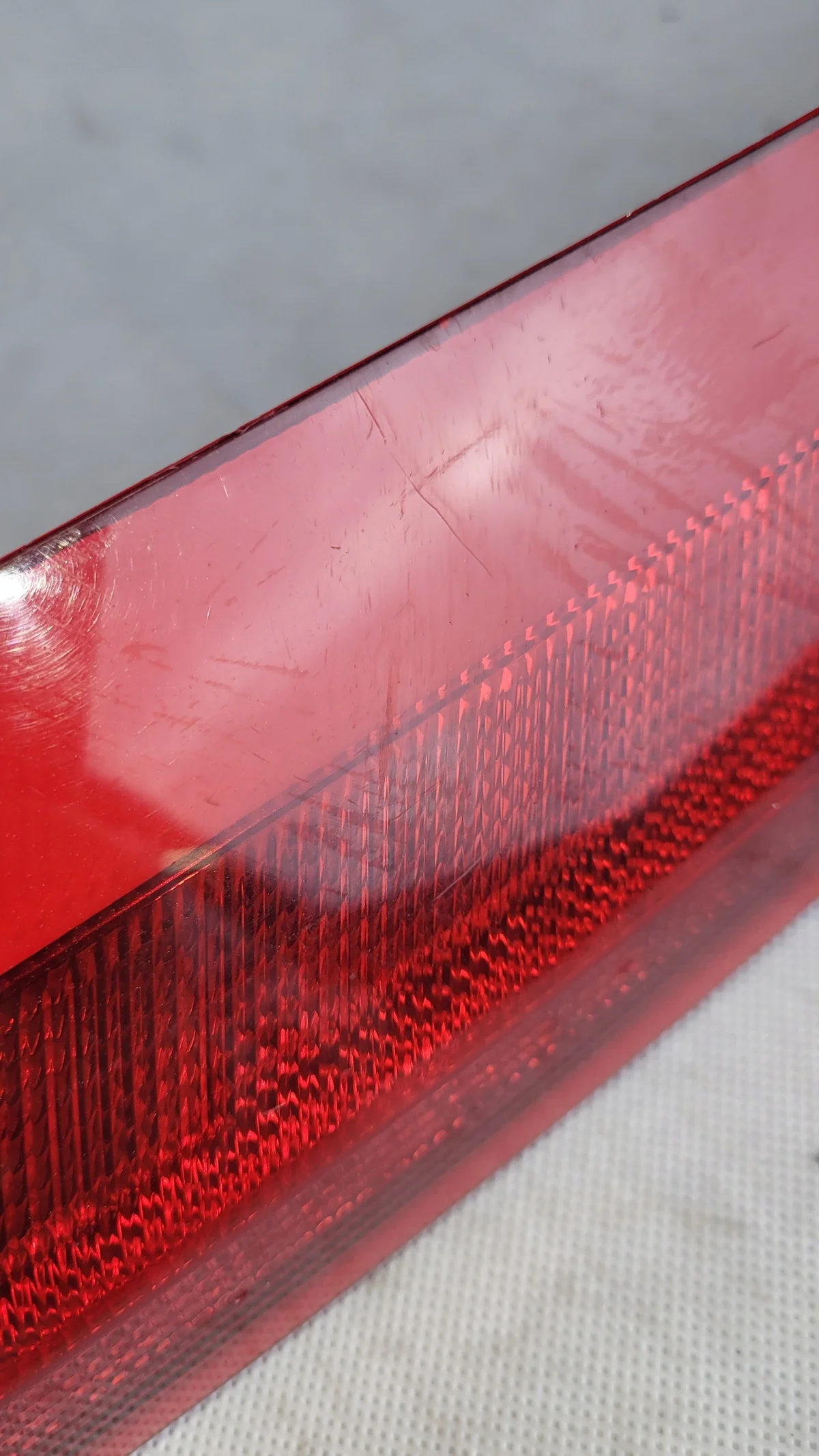 Volvo XC90 Left Rear Upper Tail Light MMAUTKO18858 image 4