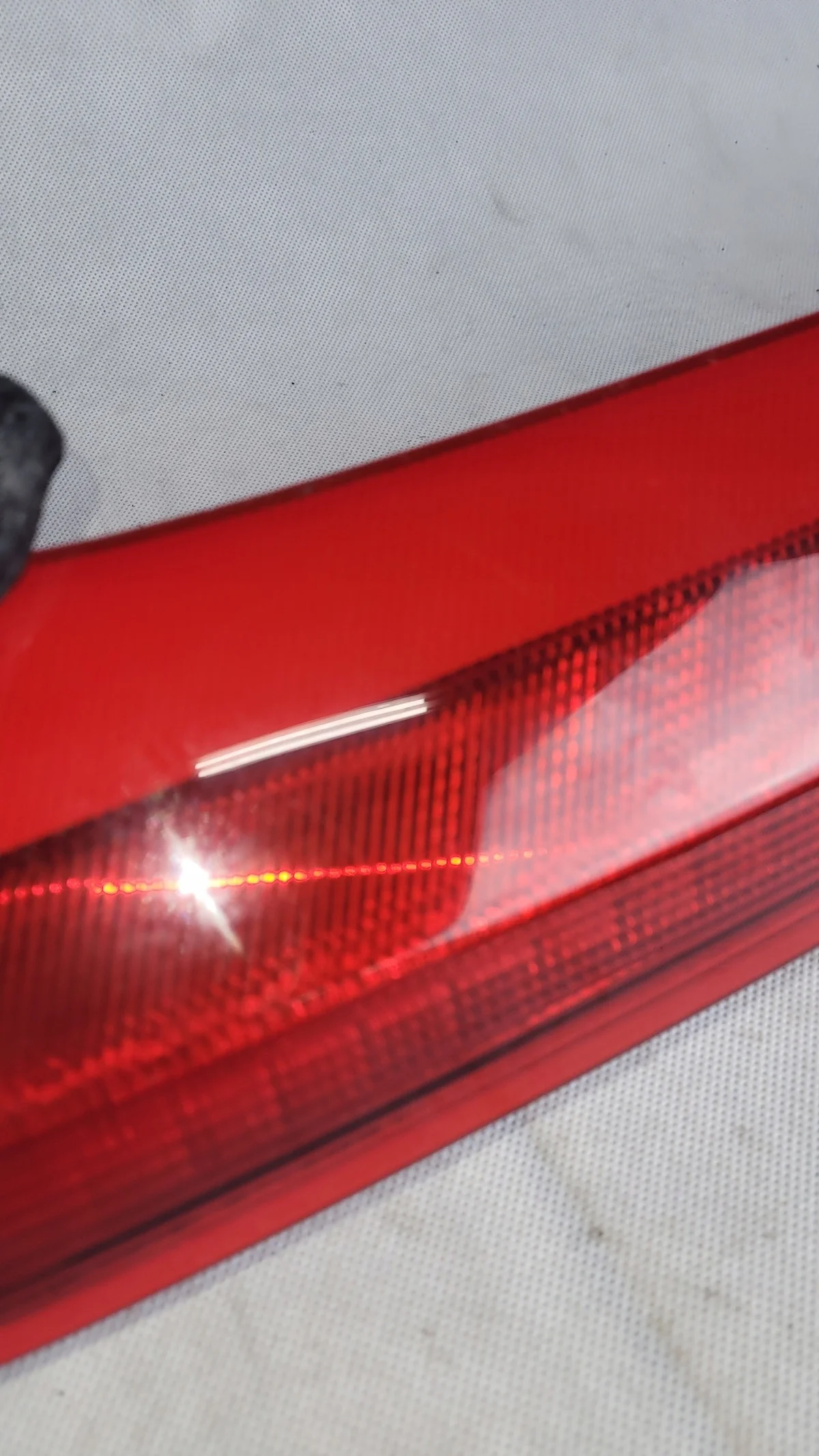 Volvo XC90 Left Rear Upper Tail Light MMAUTKO18858 image 6
