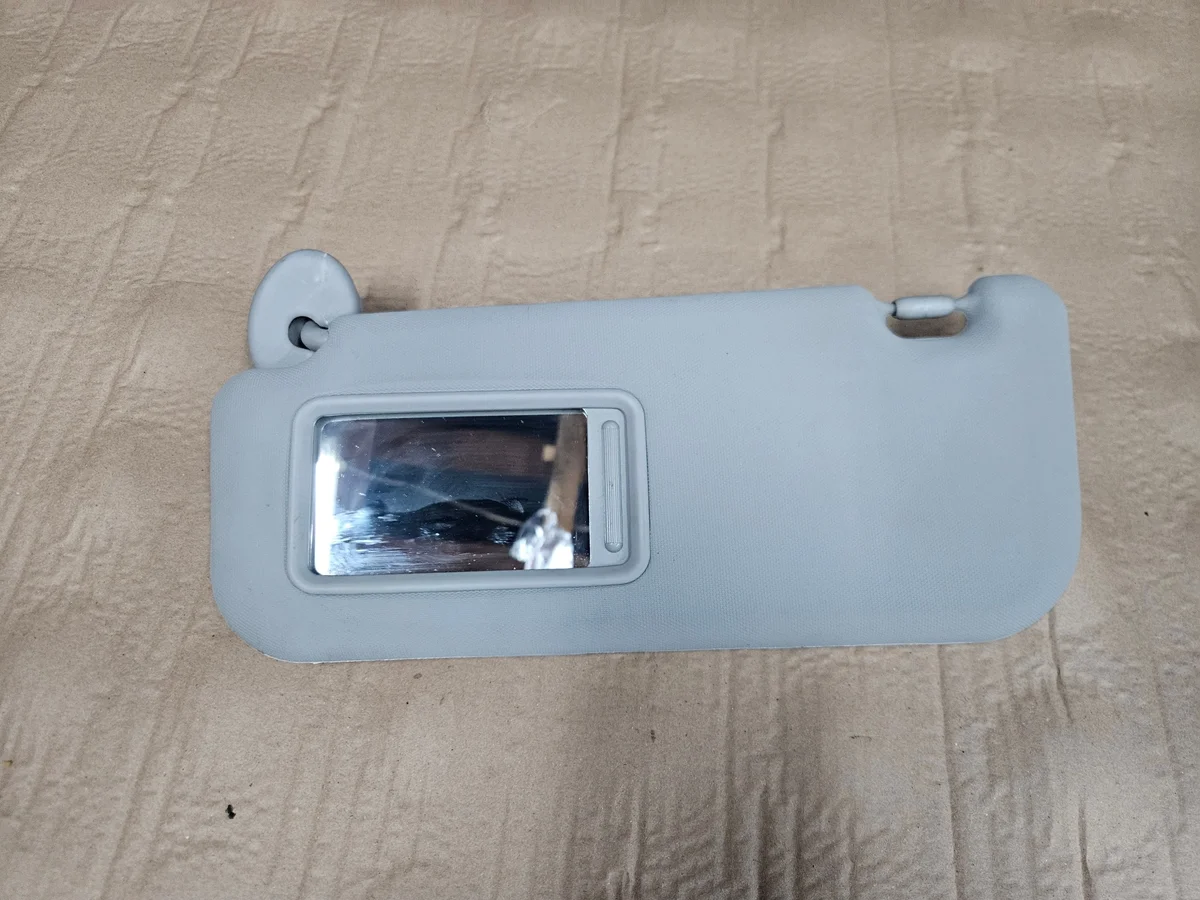 Toyota Corolla E15 Sonnenblende Links Gebraucht image 3