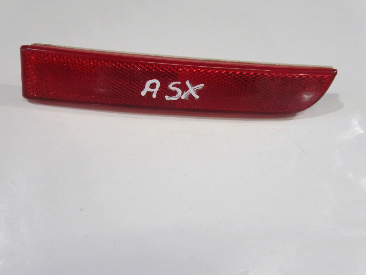 Réflecteur arrière droit Mitsubishi ASX I COE6857