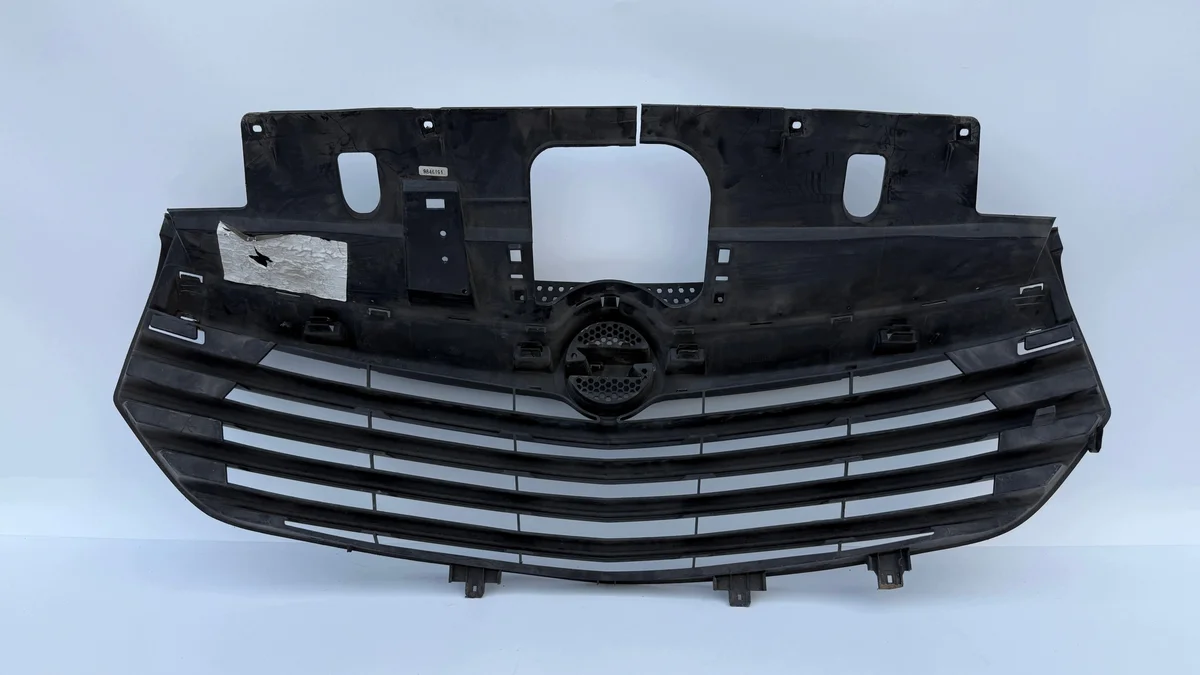 Grille de pare-chocs avant Opel Vivaro B image 4