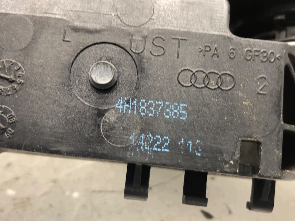 Außentürgriff Links Vorne Audi A8 D4 4H1837885 image 4