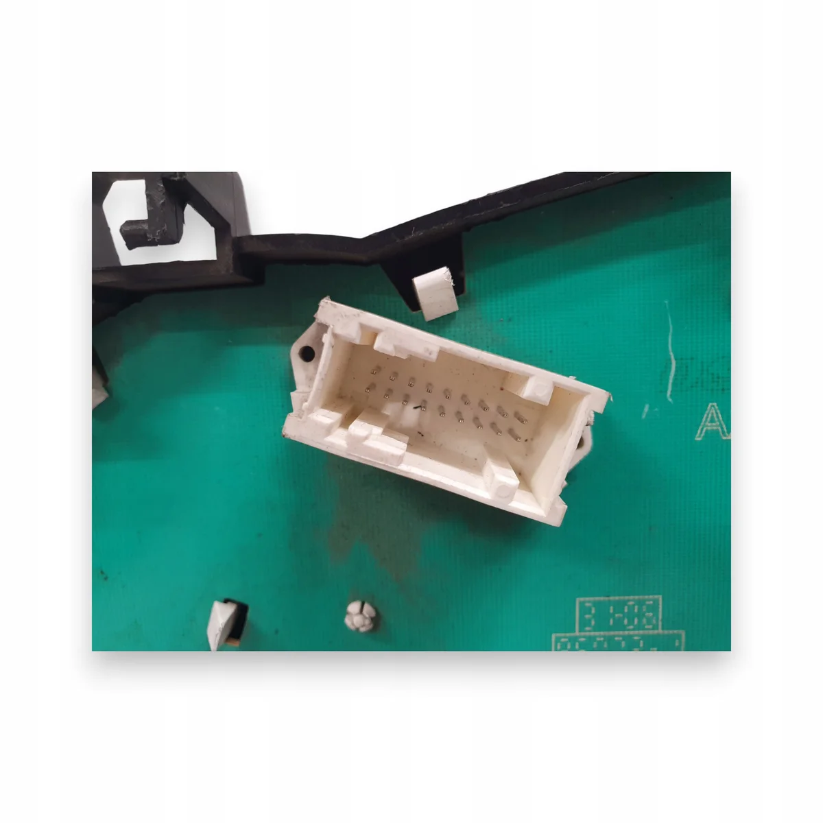 Tacho Instrumente Peugeot 207 1.4 1.6 VTI image 6