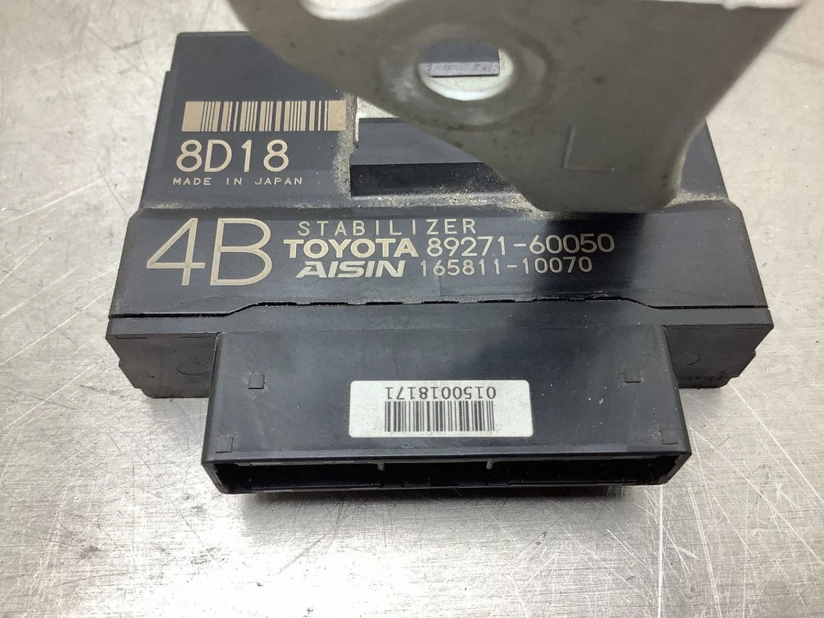 ESP Control Module Toyota Land Cruiser J150 image 6