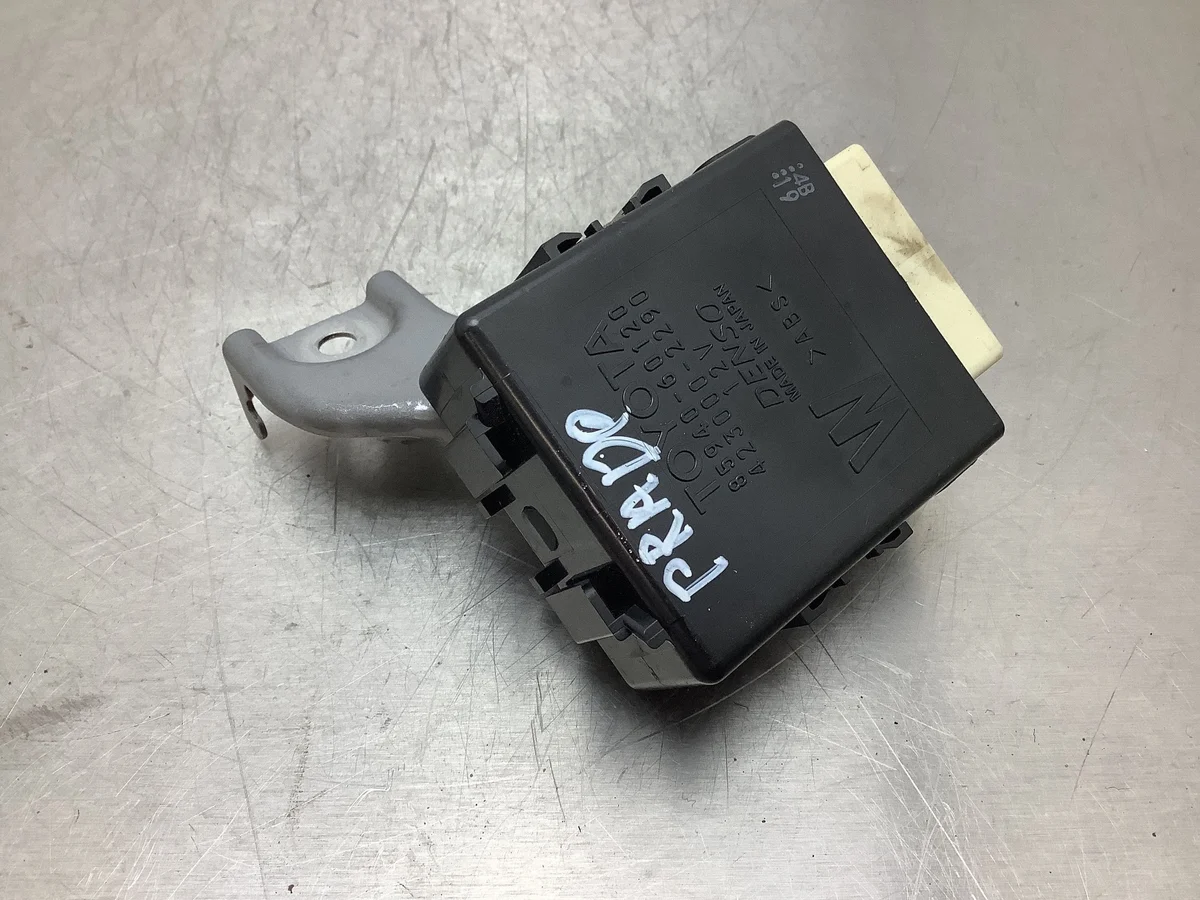 Wischerrelais Toyota Land Cruiser 8594060120 image 4
